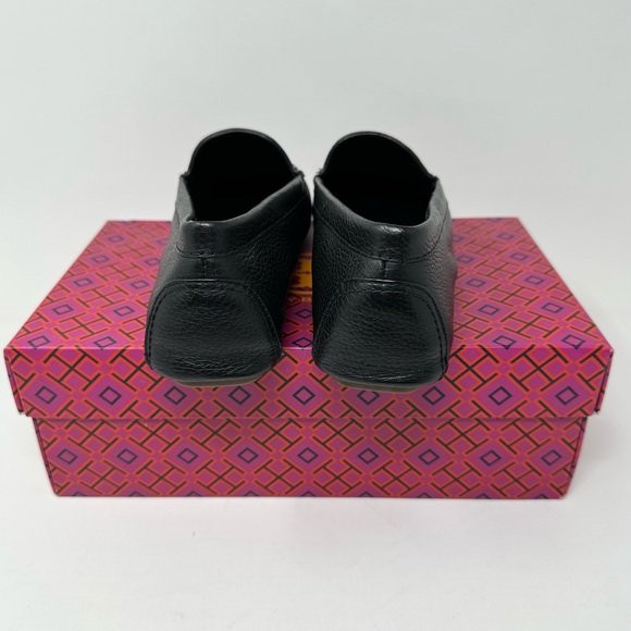 Tory Burch Everly Driver Black Leather - Picture 3 of 6